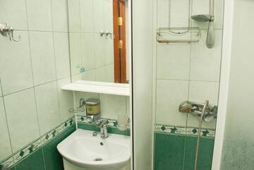 Фото номера Улучшенный четырехместный номер Отель Citadella г. Скадовск 2