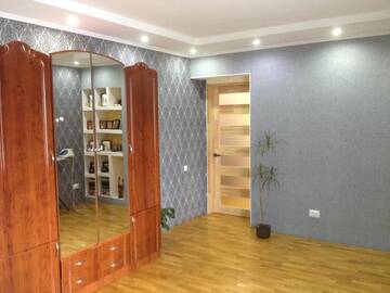 Фото номера Дом с 2 спальнями Дома для отпуска Сдам 3х комнатную квартиру Скадовск г. Скадовск 7