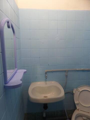 Фото номера Двухместный номер с 2 отдельными кроватями Отель Пансионат Південний г. Скадовск 2
